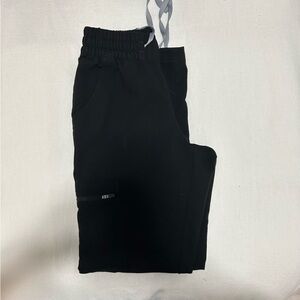 Figs Black High Waisted Dowa Scrub Pant